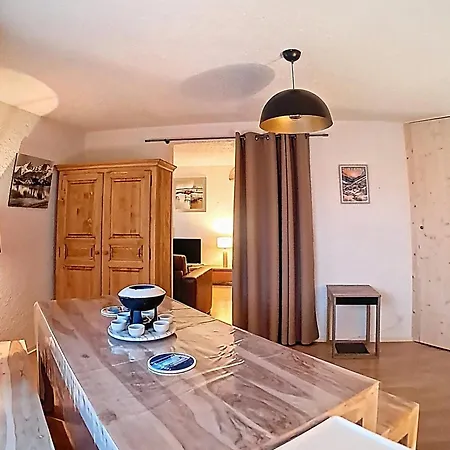 Apartment Bien Equipe Au Pied Des Pistes, Centre Station - Fr-1-811-46 Les Deux Alpes